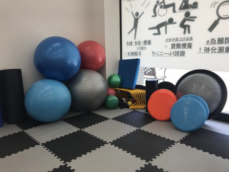 バランスボールなど道具も豊富♫